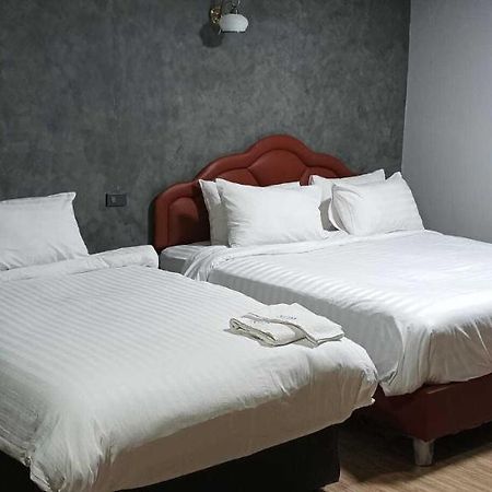 Kun Hotel Nakhonratchasima Exterior foto